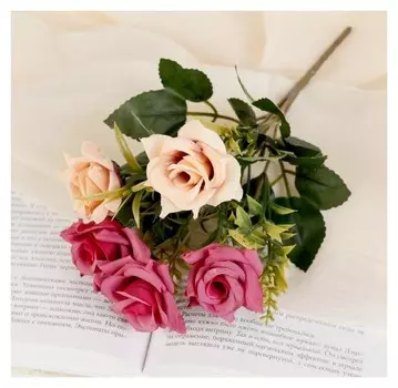 Букет "Розы с завитками" 26 см