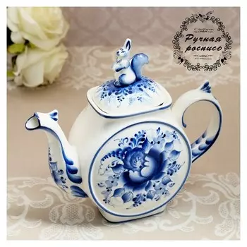 Чайник «Белочка», гжель