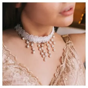 Чокер "Александрия" кружево, бусины, цвет белый