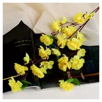 Цветы искусственные сакура нежность 65 см желтый