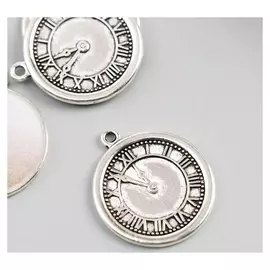 Декор для творчества металл "Часы с римскими цифрами" серебро 2,8х2,5 см
