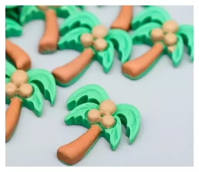 Декор для творчества пластик "Пальма с кокосами" набор 10 шт 2,7х2,3 см