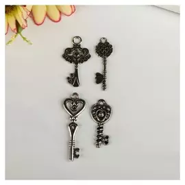 Декор металлический "Ключики" набор из 4 шт.