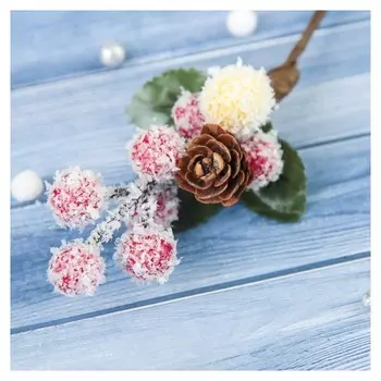 Декор "Зимние грезы" красные желтая ягодки 15 см