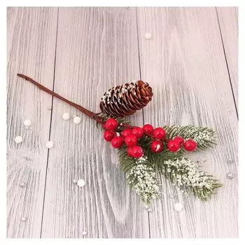 Декор "Зимние мечты" ветка с шишкой 22 см