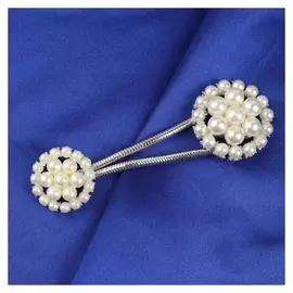 Декоративная застёжка, D = 2,5/3 см, цвет серебряный/белый