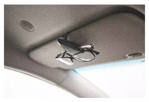 Держатель очков универсальный Torso, карбон, TD8