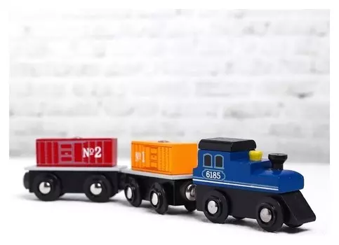 Детская игрушка "Паровоз + 2 вагона"