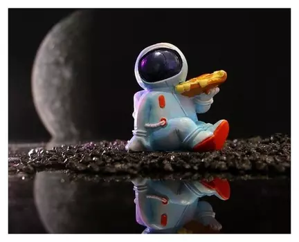 Фигурка "Неземная пицца"