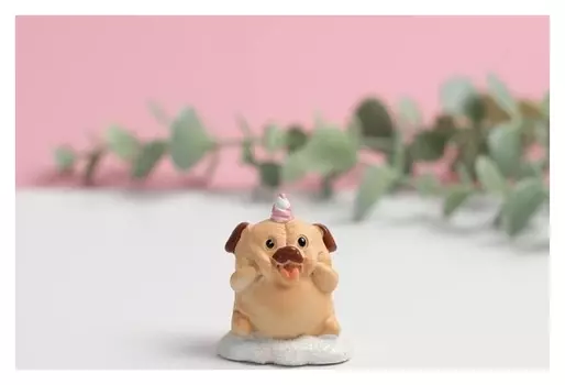 Фигурка полистоун "Мопс на облачке", 4 см