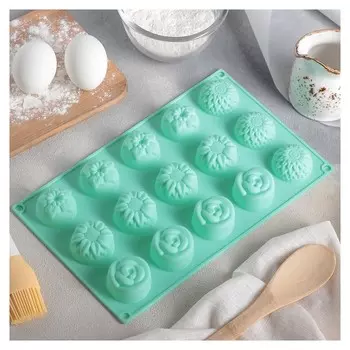 Форма для выпечки «Незабудка, подсолнух, роза, хризантема», 29×17 см, 15 ячеек