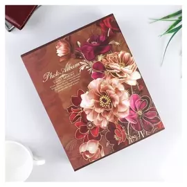 Фотоальбом на 200 фото 10х15 см "Крупный пион" с зол.обводкой в коробке 26,5х21х5,5 см