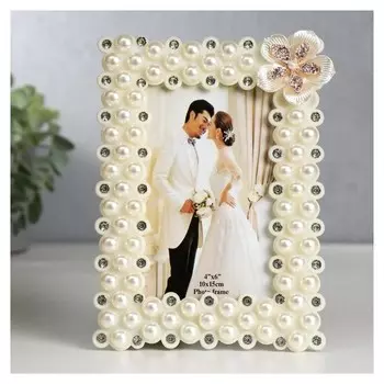 Фоторамка пластик 10х15 см "Лилия" жемчуг и стразы, белая 20,5х15 см