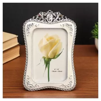 Фоторамка пластик под металл 10х15 см "Овал с розами" серебро и перламутр 21,5х14,3х0,8 см