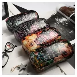 Футляр для очков крокодил