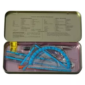 Готовальня 9 предметов: 2 циркуля, угольник 60х30х90 мм, угольник 45х45х90 мм, линейка 15 см, транспортир, ластик, точилка, в металлическом пенале