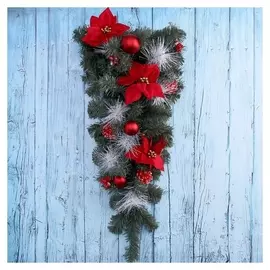 Ёлка декор настенная 57 см с сединой пуанцетия