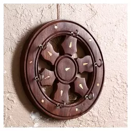 Ключница "Круг" дерево 14х14х3 см