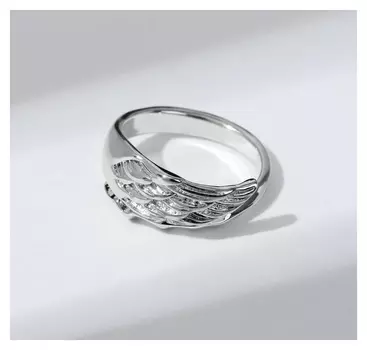 Кольцо "След" мятая линия, цвет серебро, безразмерное
