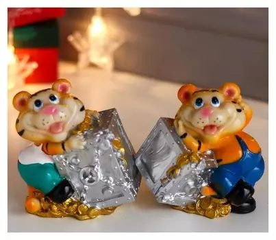 Копилка полистоун "Тигрёнок с сейфом" 10,5х6,5х10 см