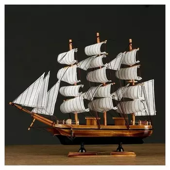 Корабль трехмачтовый с белыми парусами, 40*5,5*33см