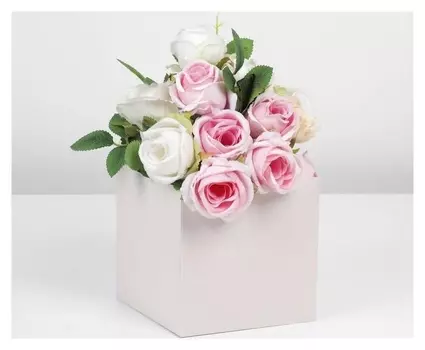 Коробка для цветов с PVC крышкой, бежевая 12 х 12 х 12 см
