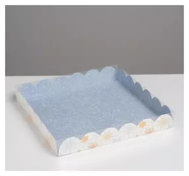 Коробка для кондитерских изделий с PVC крышкой «Снежинки», 21 × 21 × 3 см