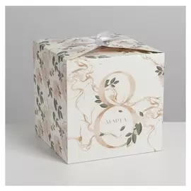 Коробка складная «8 марта, золотой», 18 × 18 × 18 см