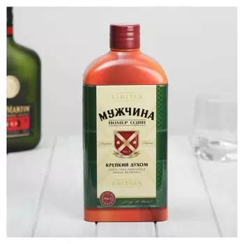 Коробка жестяная в форме бутылки под крепкий алкоголь "Мужчина"