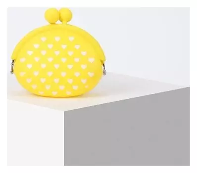 Кошелёк, отдел на фермуаре, цвет жёлтый