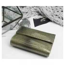 Кошелёк женский, 2 отдела на клапане, цвет золотой