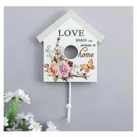 Крючок декоративный дерево домик "Цветы, бабочка и надписи" 22,5х13,8х4,5 см