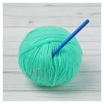 Крючок для вязания, с пластиковой ручкой, D = 2 мм, 13,5 см, цвет синий