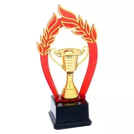 Кубок спортивный 052