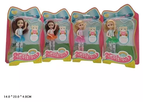 Кукла с гибкими руками