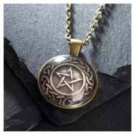 Кулон-амулет "Пентаграмма" на цепочке, цвет бронзовый