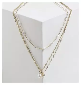 Кулон "Бабочка" с бусинами, многоярусный, цвет белый в золоте, D=8, 50 см