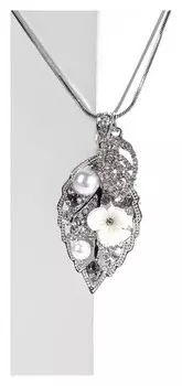 Кулон "Цветок" листья, цвет серо-белый в серебре, L=93