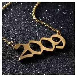 Кулон "Год рождения" 2009, цвет золото