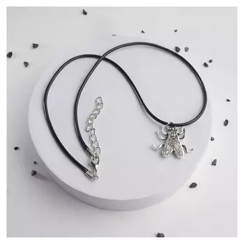 Кулон на шнурке "Муха", цвет чернёное серебро на чёрном шнурке, 42 см