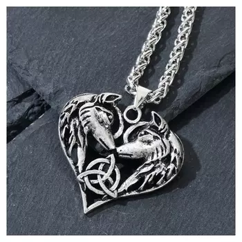 Кулон-оберег "Волки" триксель, цвет чернёное серебро, 50см