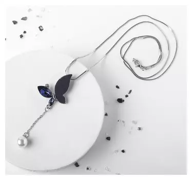 Кулон "Свидание" бабочка, цвет бело-синий в серебре, L=70