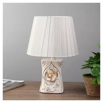 Лампа настольная "Адель" 1x40вт E14 золото-белый 20х20х29 см.