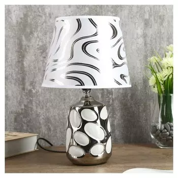 Лампа настольная "Аркада" 1хе14 40вт серебро 20х20х33 см.