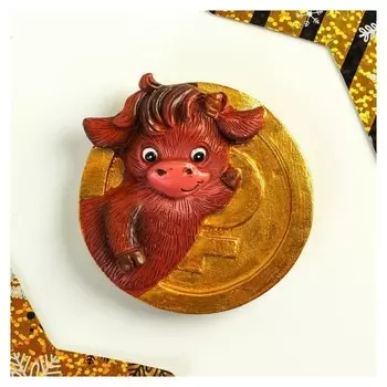 Магнит полистоун "Бычок гаврюша с золотым рублём" 6х6 см