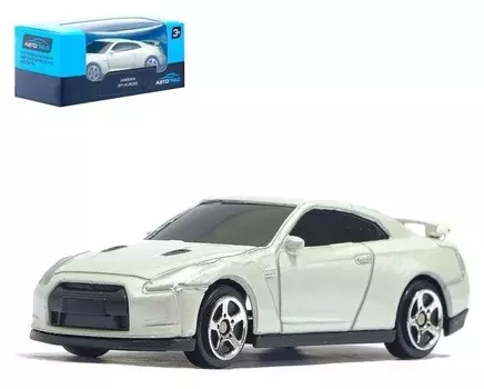 Машина Nissan Gt-r R35