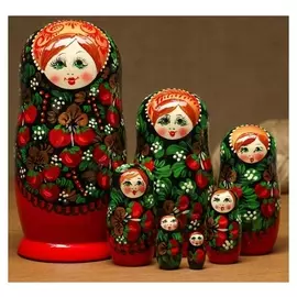 Матрёшка "Ягоды", чёрно-красная, прямая, 7-ми кукольная
