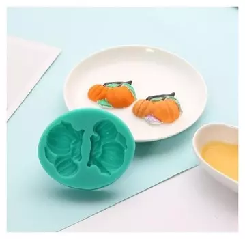 Молд силикон "Тыквы" 2 предмета 6,5х7,6 см