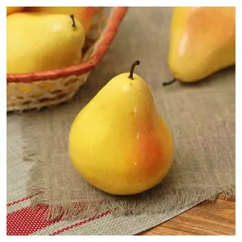Муляж груша желтая 7*8 см