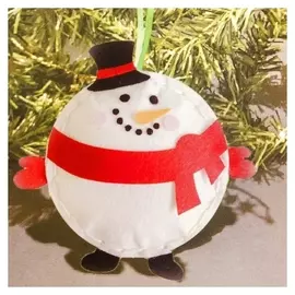 Набор для создания подвесной ёлочной игрушки из фетра «Шар - снеговик»